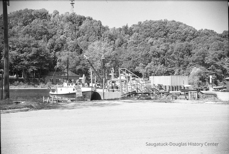 Commercial fishing 1943-1961 - Image 11