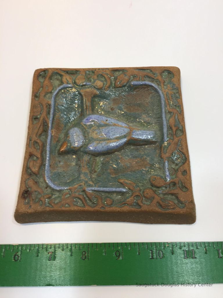          Tile with bird motif picture number 1
   