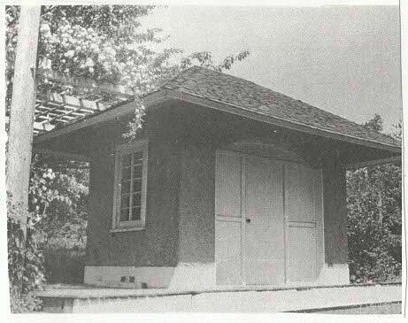 Interurban train station Belevedere