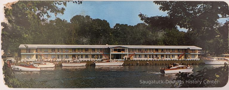          Ship 'n Shore Motel Postcard picture number 1
   