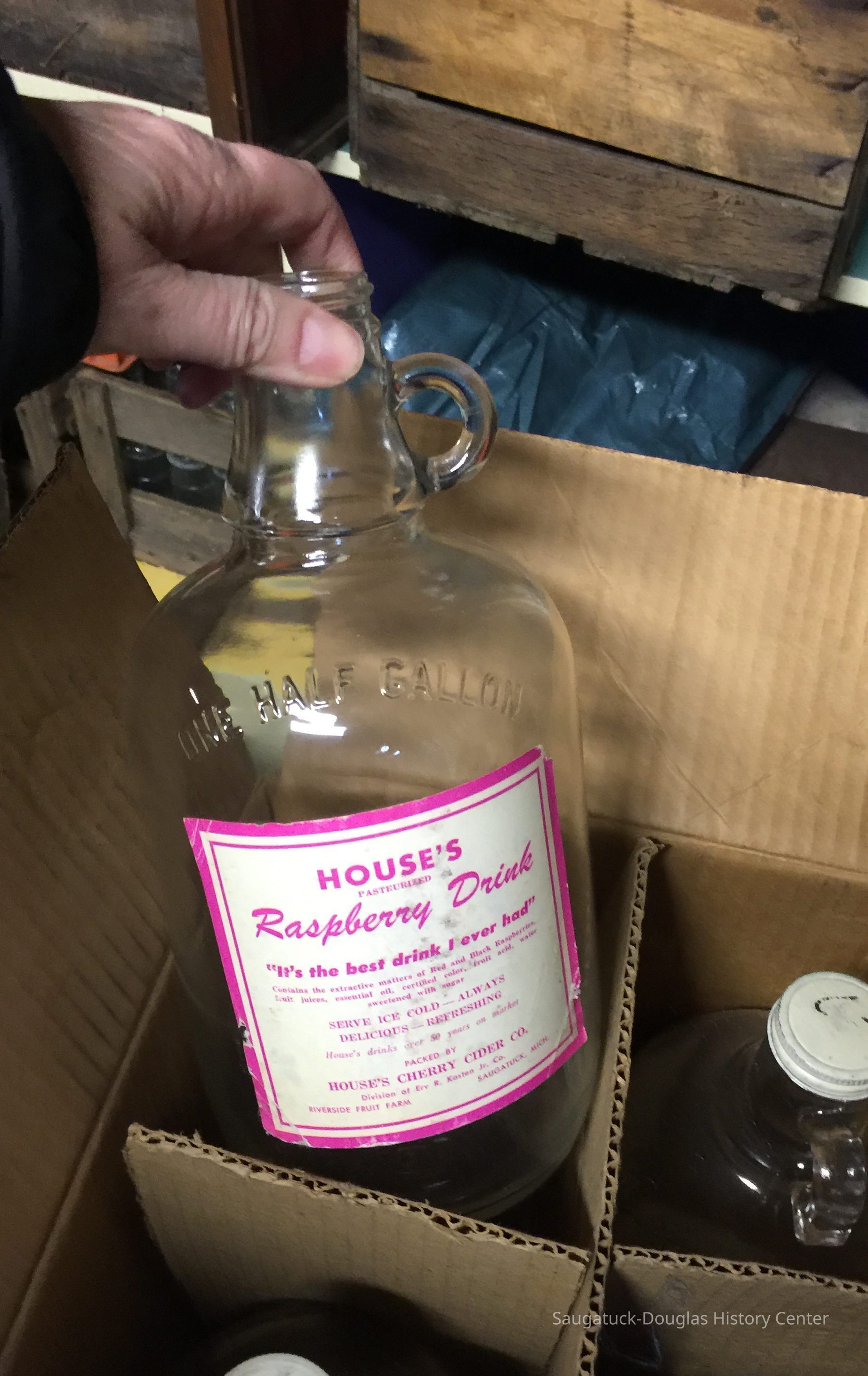 Bottle, House's drinks picture number 1