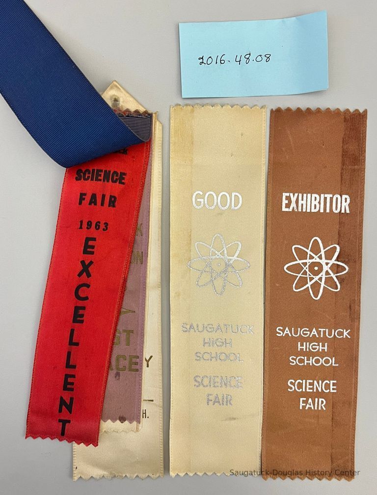          Award ribbons picture number 1
   