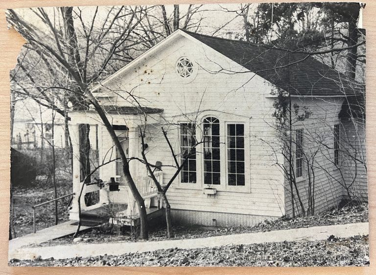          Pine Grove School/Fursman Home picture number 1
   