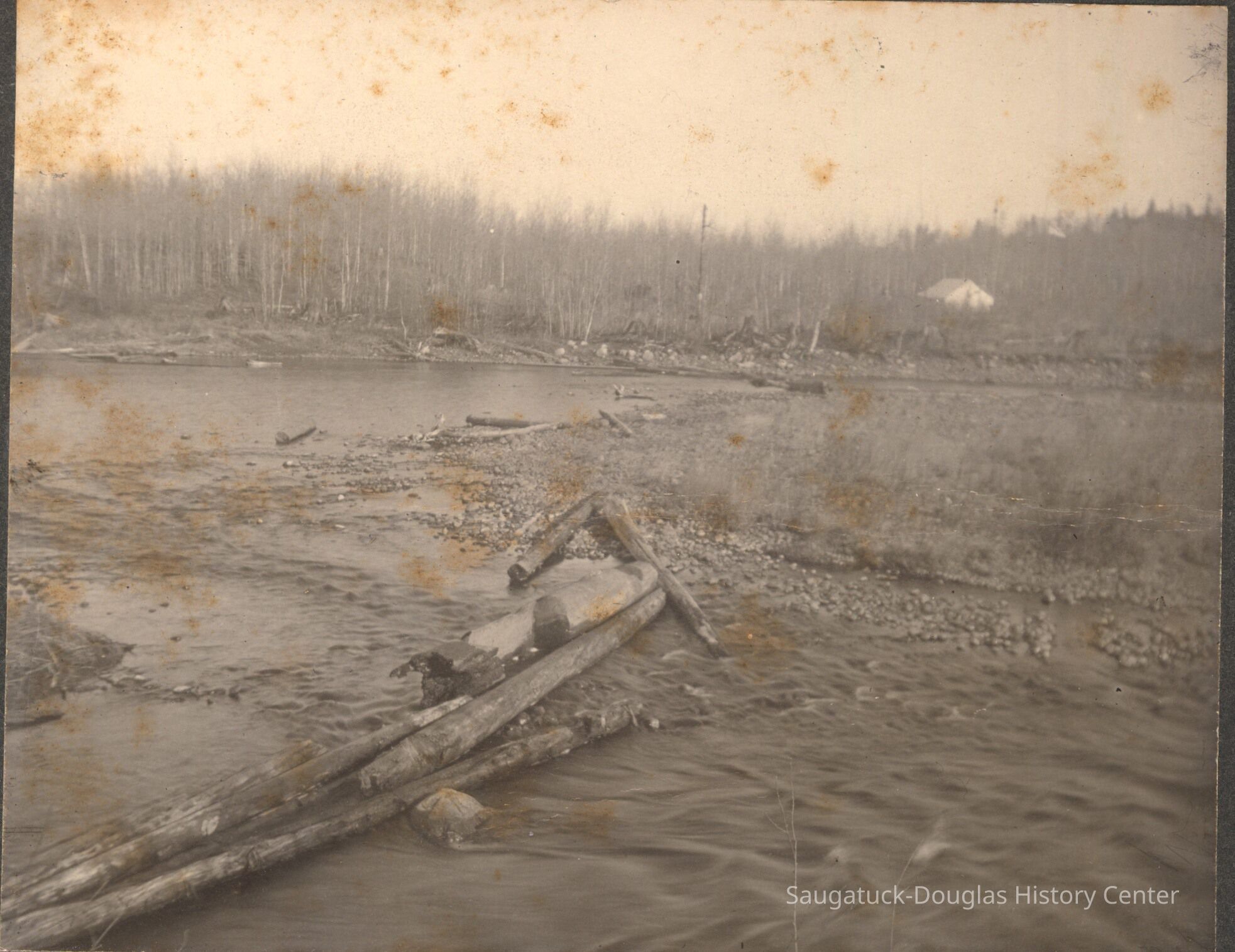 Loggingriver.jpg 1.1MB