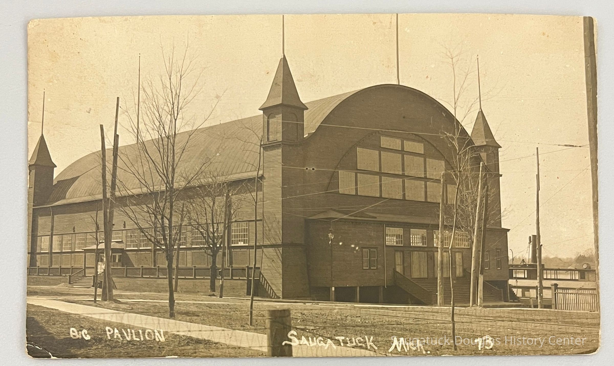 Big Pavilion postcard picture number 1