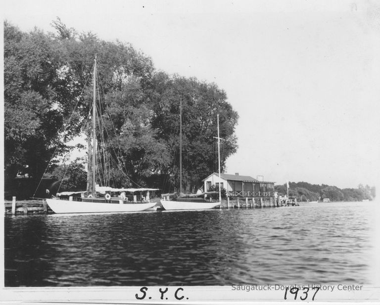          Saugatuck Yacht Club 1939.jpg 2.4MB
   