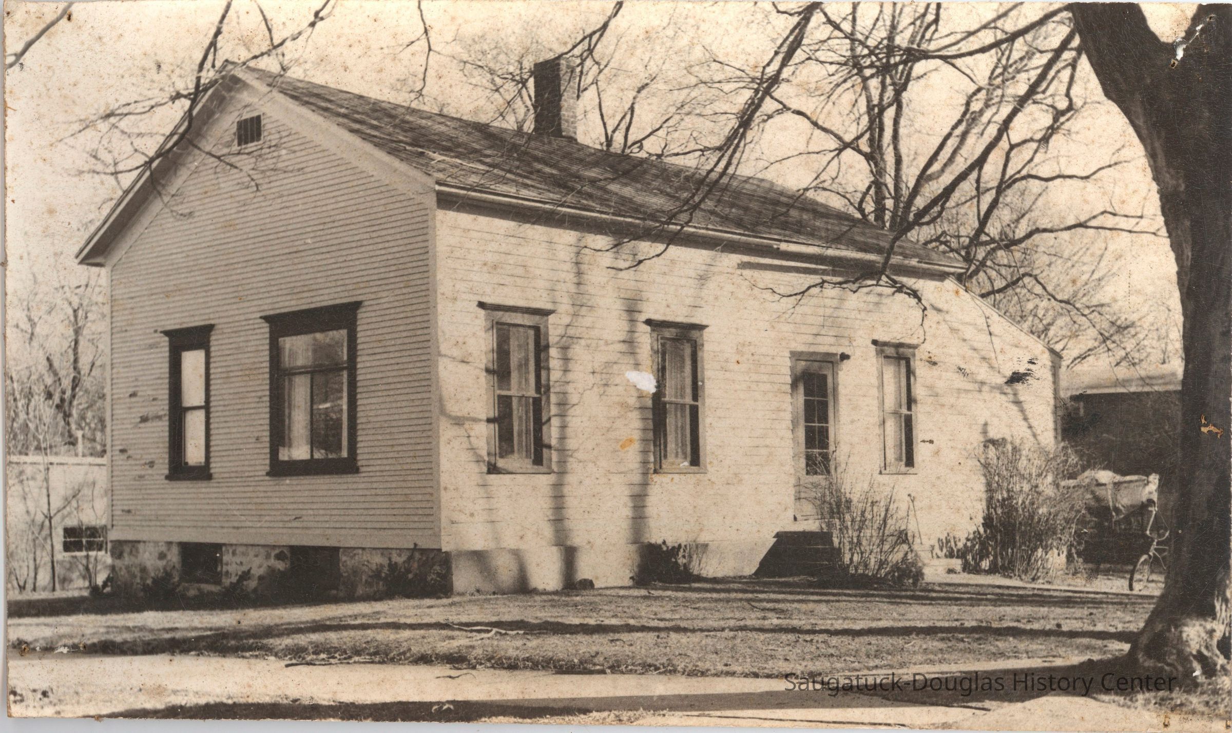 DouglasSchoolCenteratUnion.jpg 2.5MB; Digital file on Jack Sheridan Drive 2021.72.02