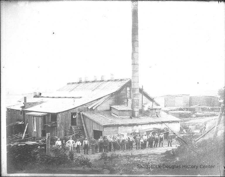          lumber mill
   