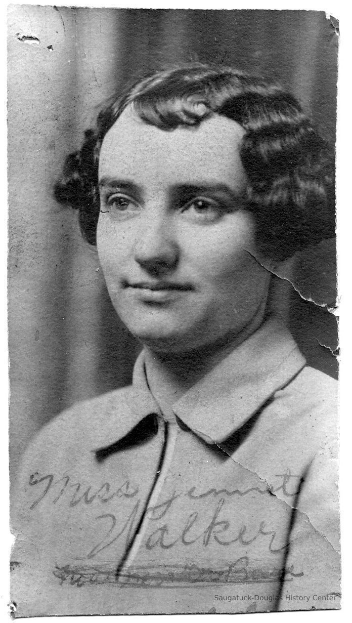          89-1-257_Jennet_Walker.jpg 341KB; Miss Jennet Walker, aka Jeanette (Walker) Barr
   