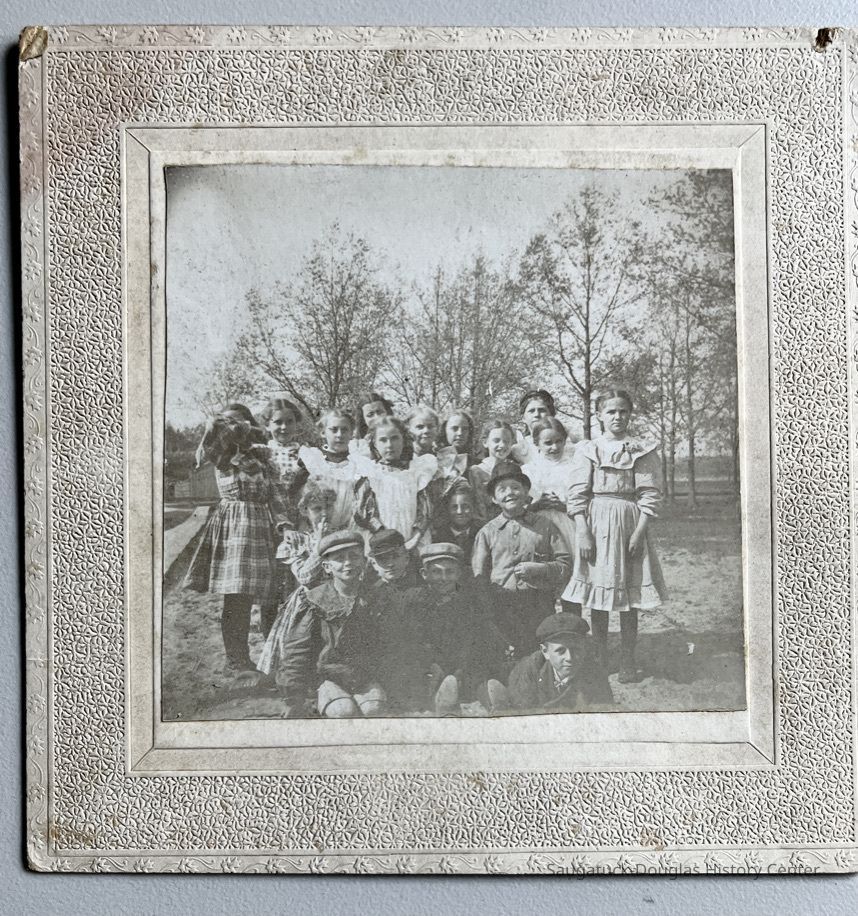          Fourth Grade, May 1899 picture number 1
   