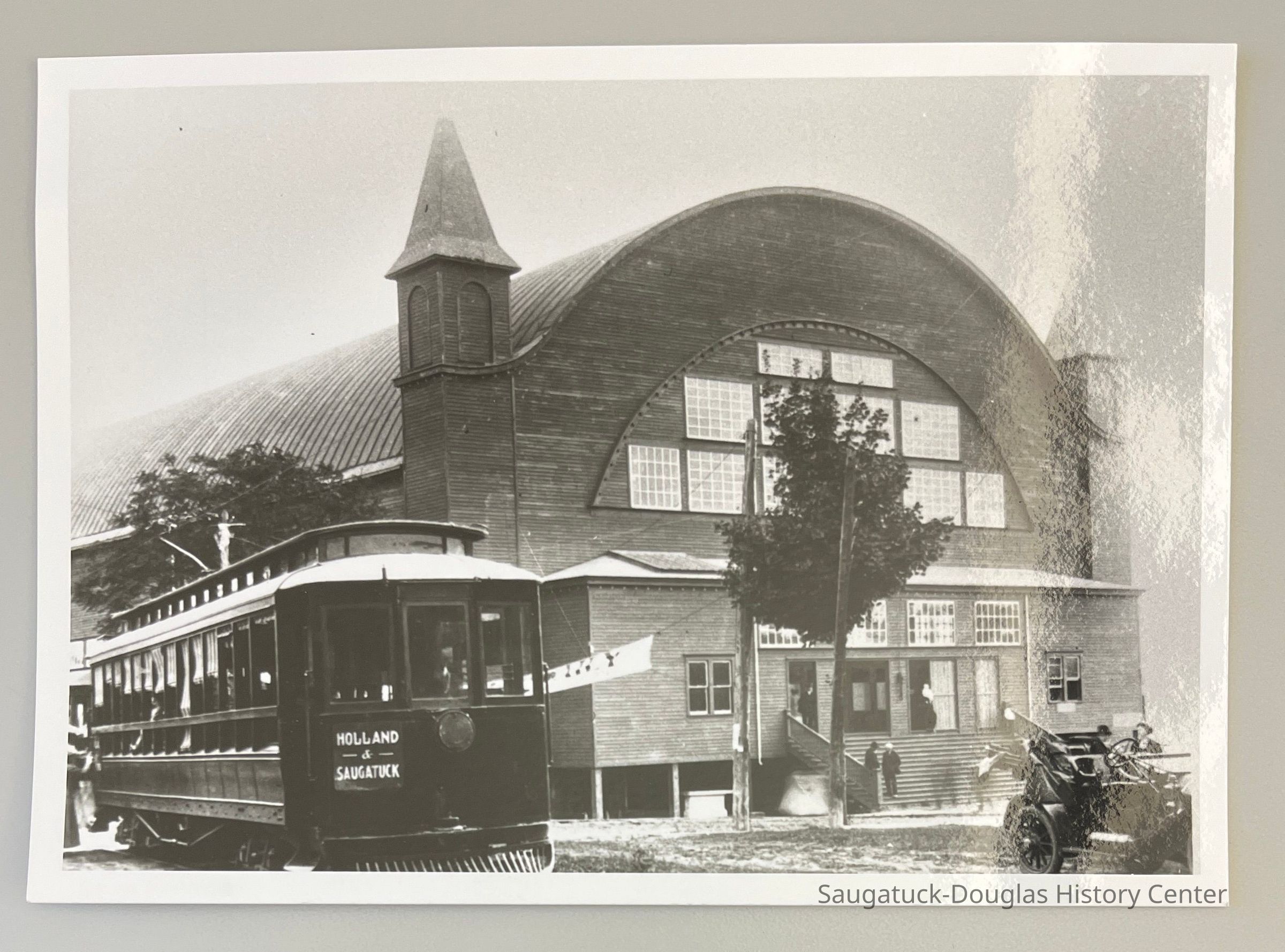 Big Pavilion and Interurban railcar picture number 1