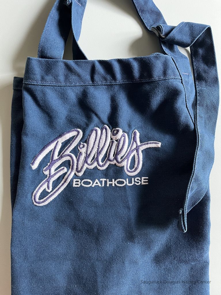 Billie's Boathouse Apron picture number 1