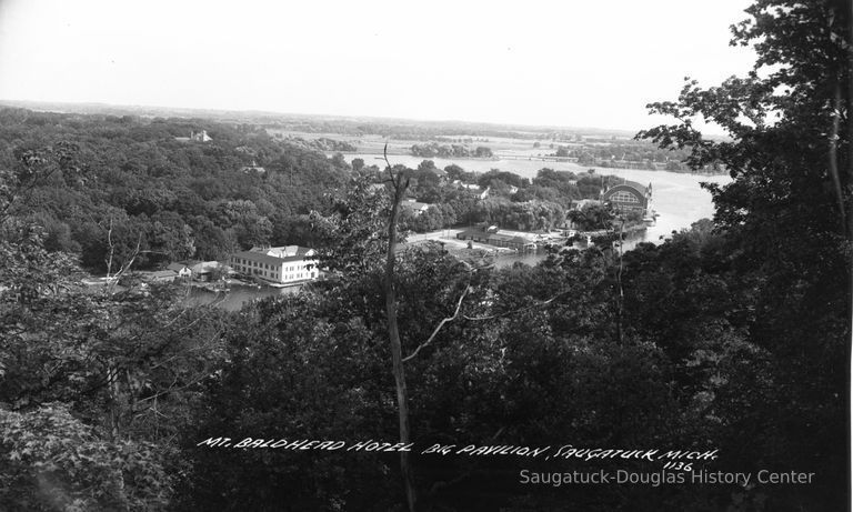          1136 Baldhead_panorama_ca_1940_1200
   