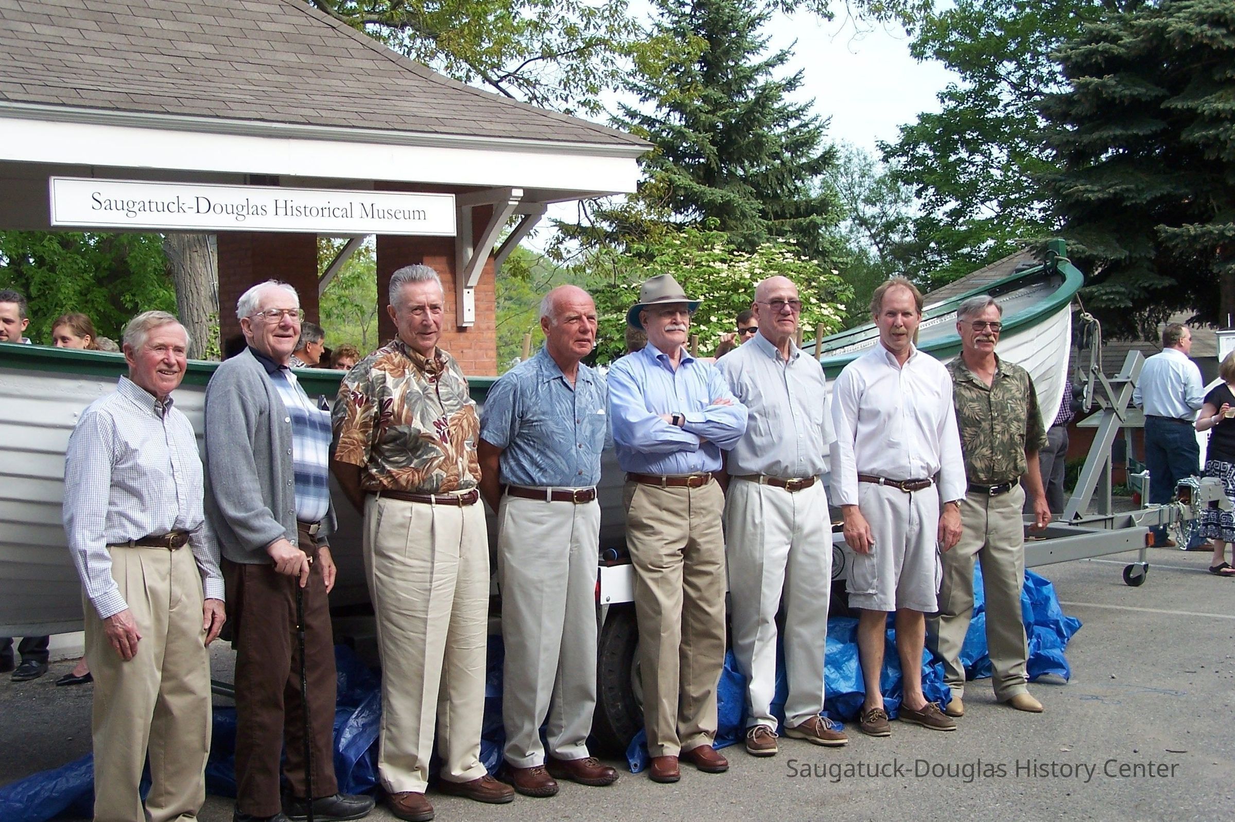          100_3494 lifeboat reveal 2006.jpg 1.4MB; Restoration team posing in front of the restored Francis life boat. More photos from the event at 2023.06.20
L to R: Bob Simonds, Bob Johnson, ?, Dick Lyons, Al Lyon, Dean Bachelor, Dave Anderson and ?
   