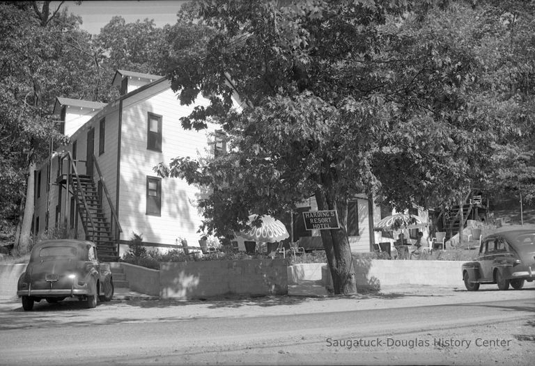          Harding's Resort Hotel, first picture number 1
   