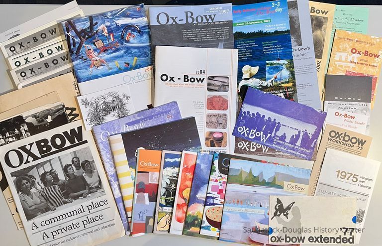          Printed booklets, posters and cards
   