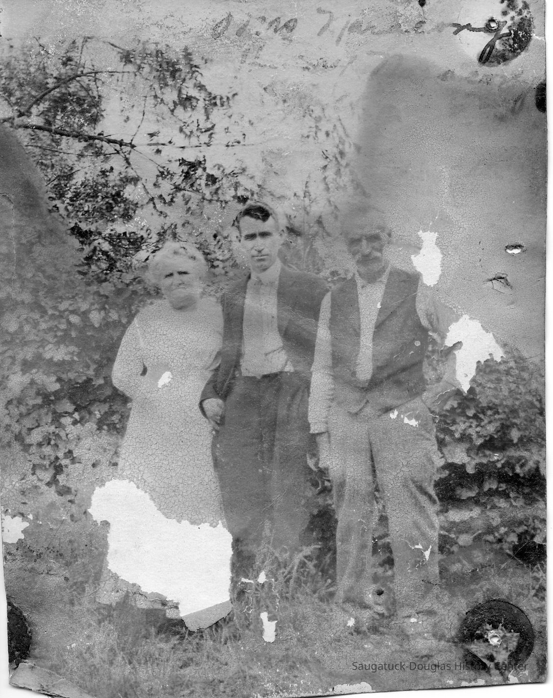          89-1-154_Mrs._Naragong.jpg 633KB
   