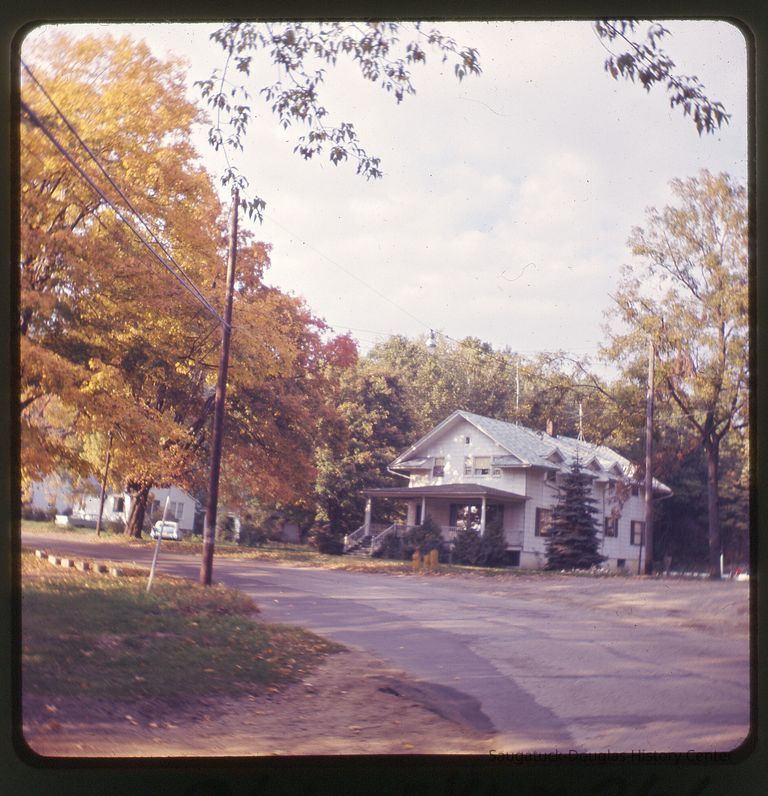 790 Lake Street - Image 3