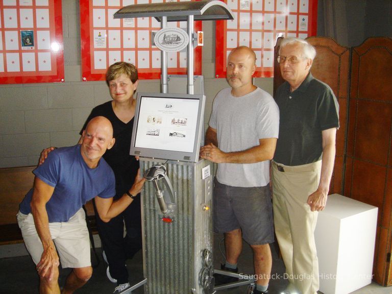          Jim Schmiechen, Bobbi Gaunt, Brian Alexander and Dick Haight welcome Richie to the SCA July 1, 2005; photo by Johnn Malloy
   