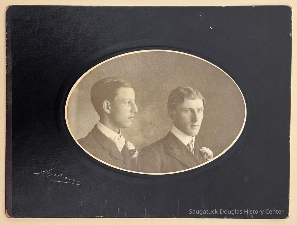          Ellsworth Ellis and Eldon Dick picture number 1
   