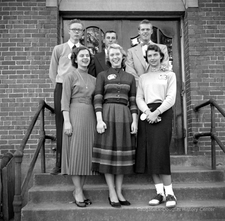          Student Association 1952 picture number 1
   