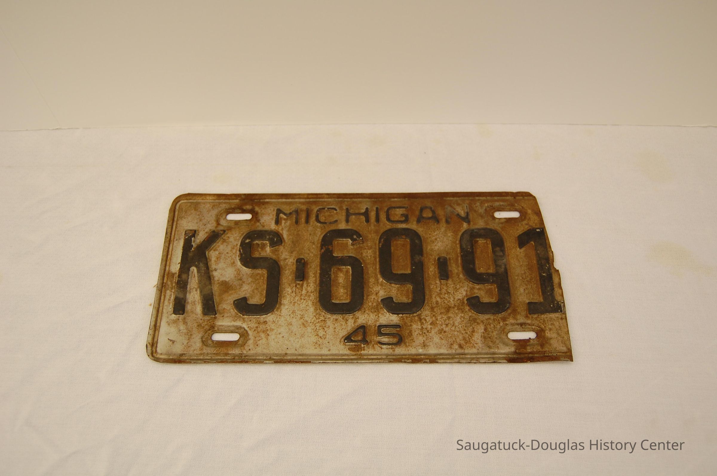 License plate; Origsize: 13 1/2 x 25