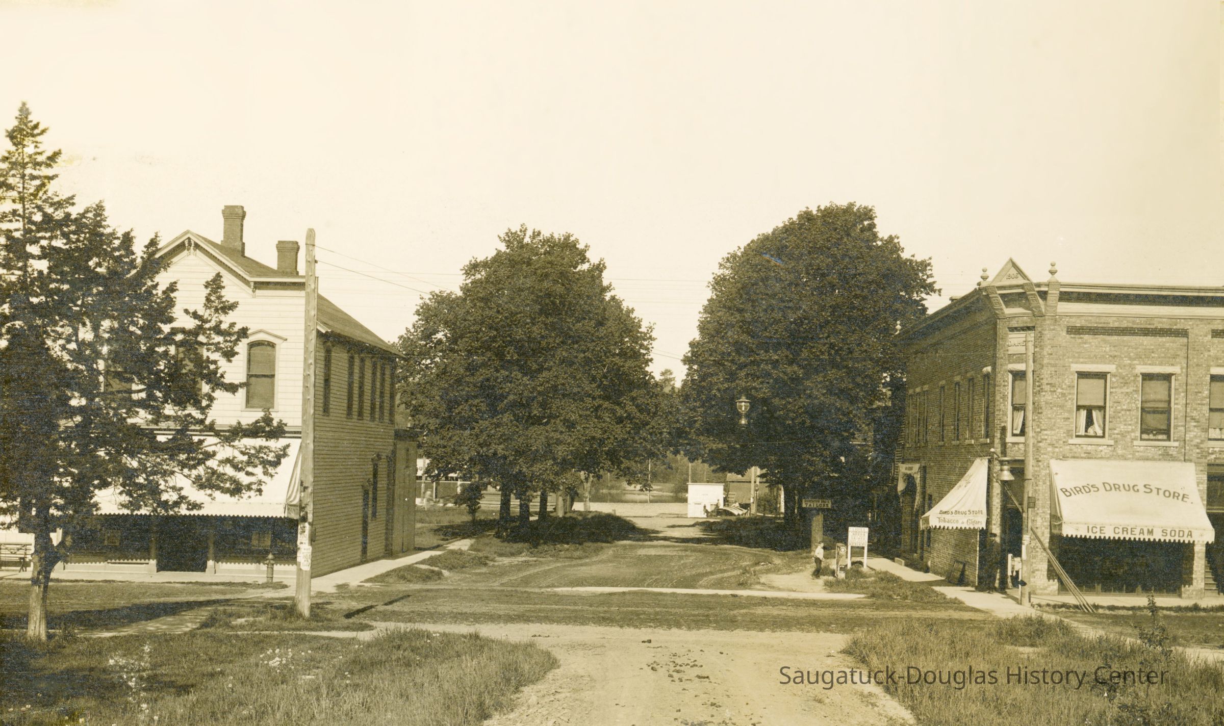 Hoffman at Butler c1907.jpg 6.8MB