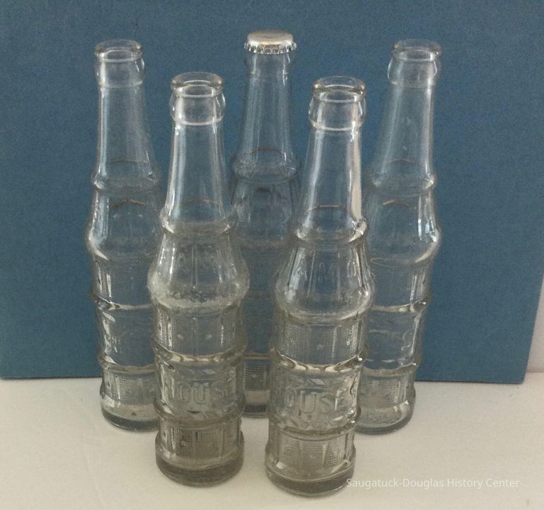         Houses Cherry Cider Bottles picture number 1
   