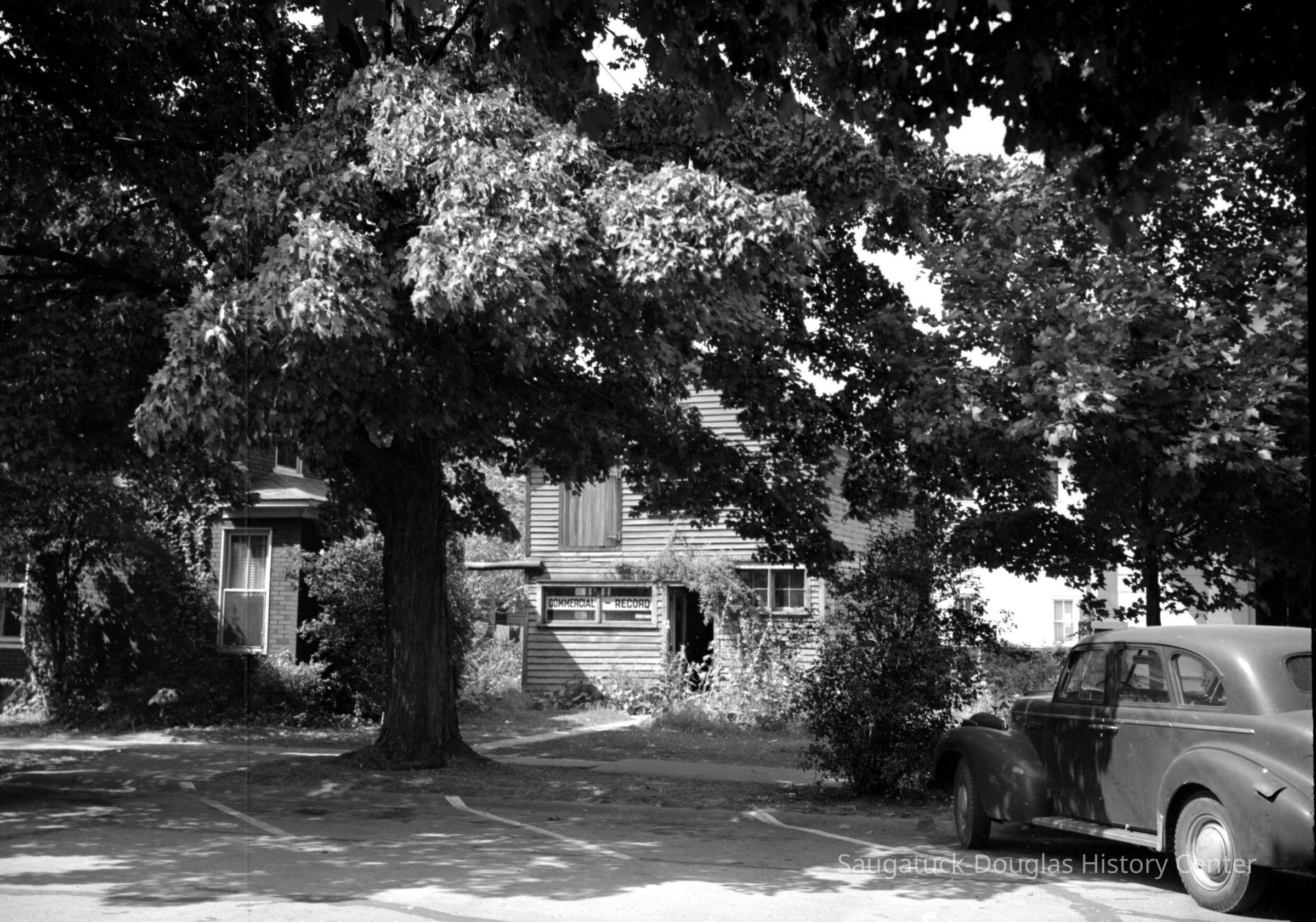 Commercial Record office 1944 Hoffman picture number 1