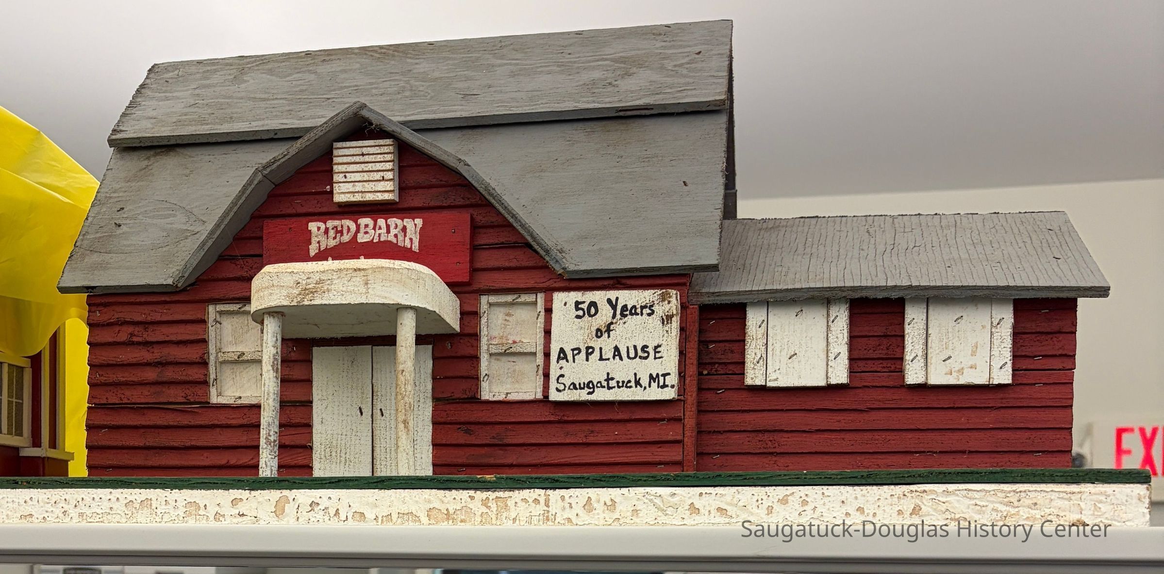          Red Barn model picture number 1
   