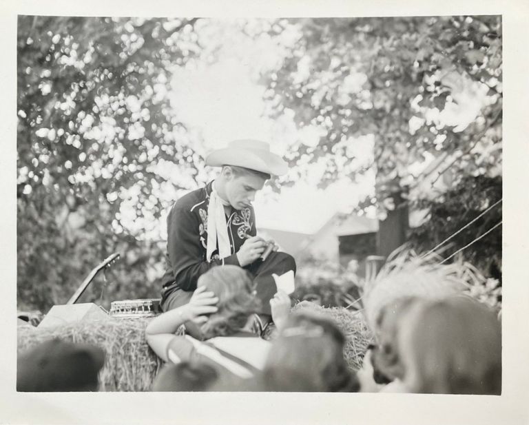          Centennial Parade: Man on a Float (1957) picture number 1
   