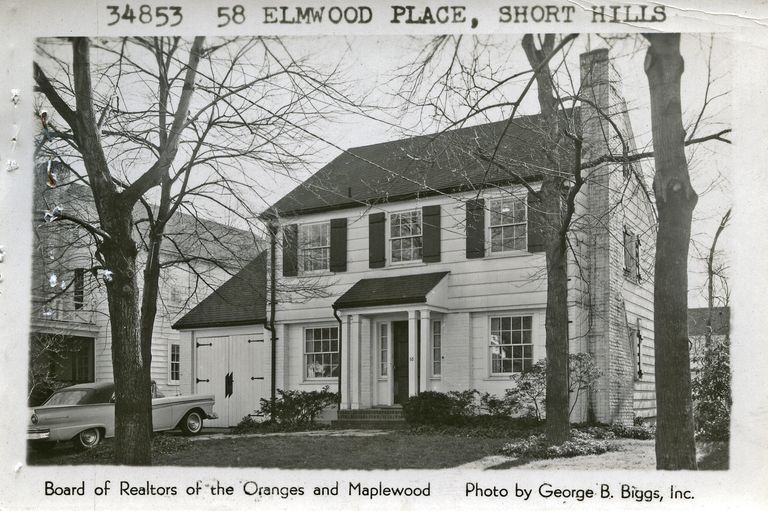          58 Elmwood Place, Short Hills picture number 1
   