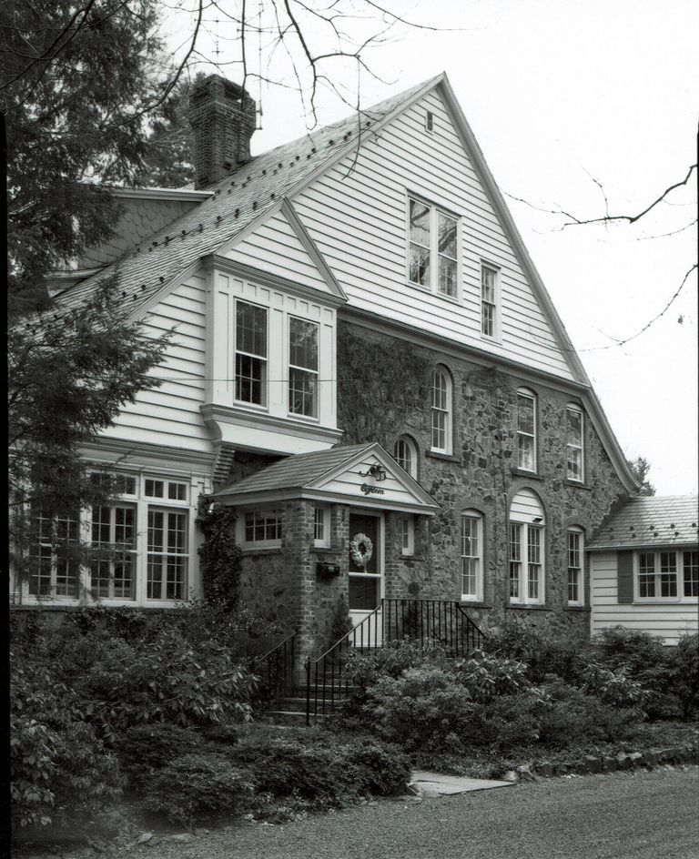          18 Chestnut Place, 1880 picture number 1
   