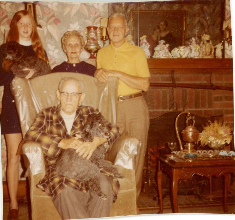          Mangold: William P. Mangold, Eleanor, Leonard and Cindy picture number 1
   