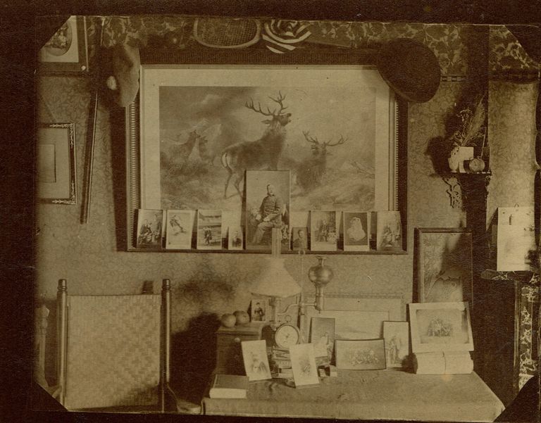          Kellogg: Art Corner in Kellogg House picture number 1
   