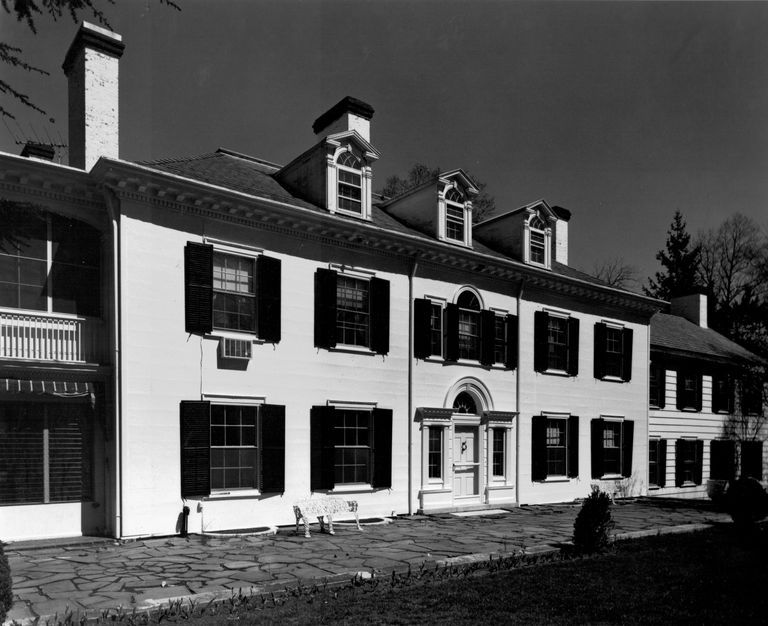          Architect: Arthur Nash; Colonial Revival style
   