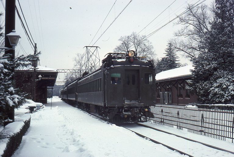          Railroad: Train at the Short Hills Train Station, 1977 picture number 1
   