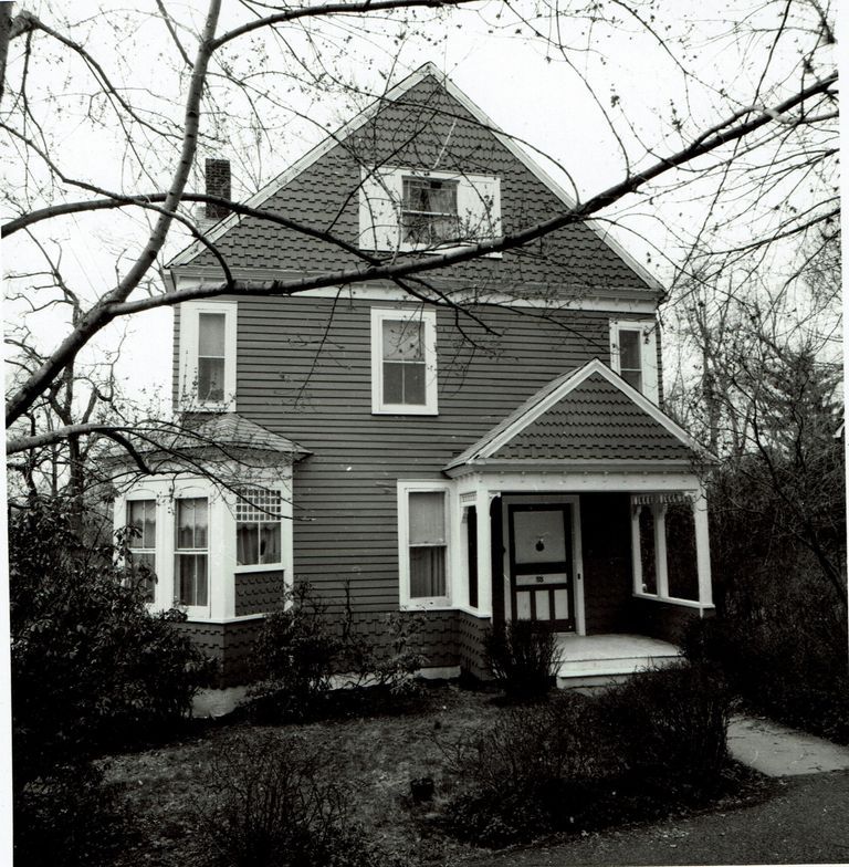          88 Chestnut Street picture number 1
   