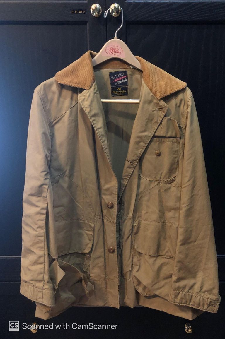          Jacket: Khaki Jacket picture number 1
   