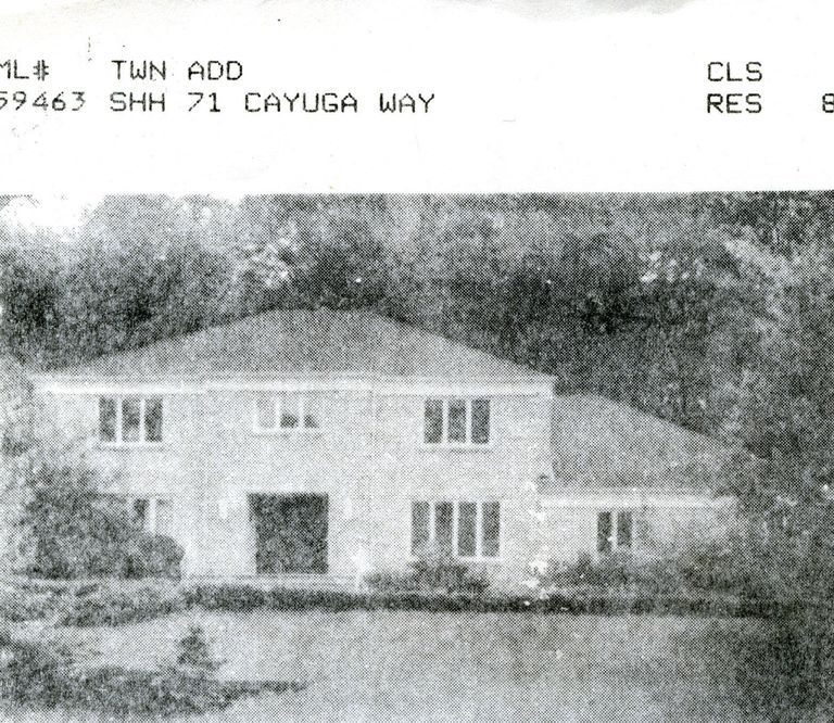          71 Cayuga Way, Short Hills picture number 1
   