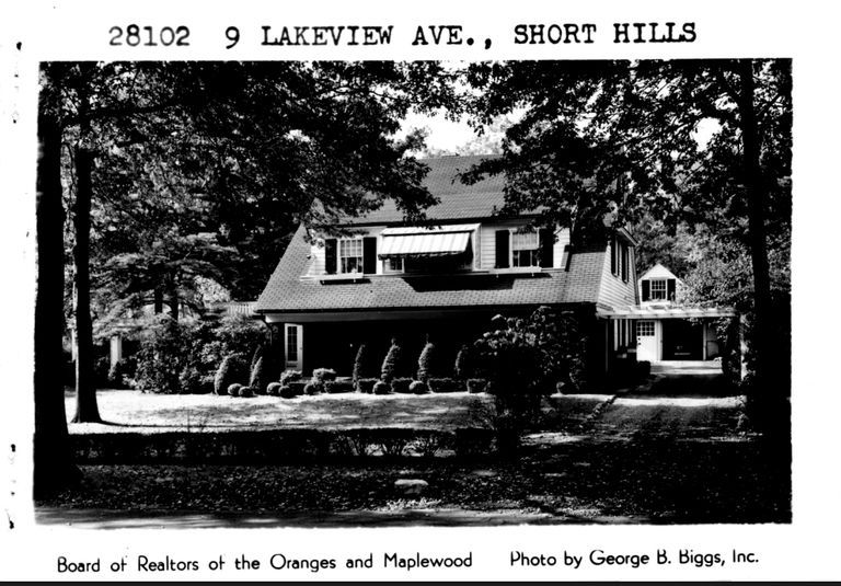          9 Lakeview Avenue picture number 1
   