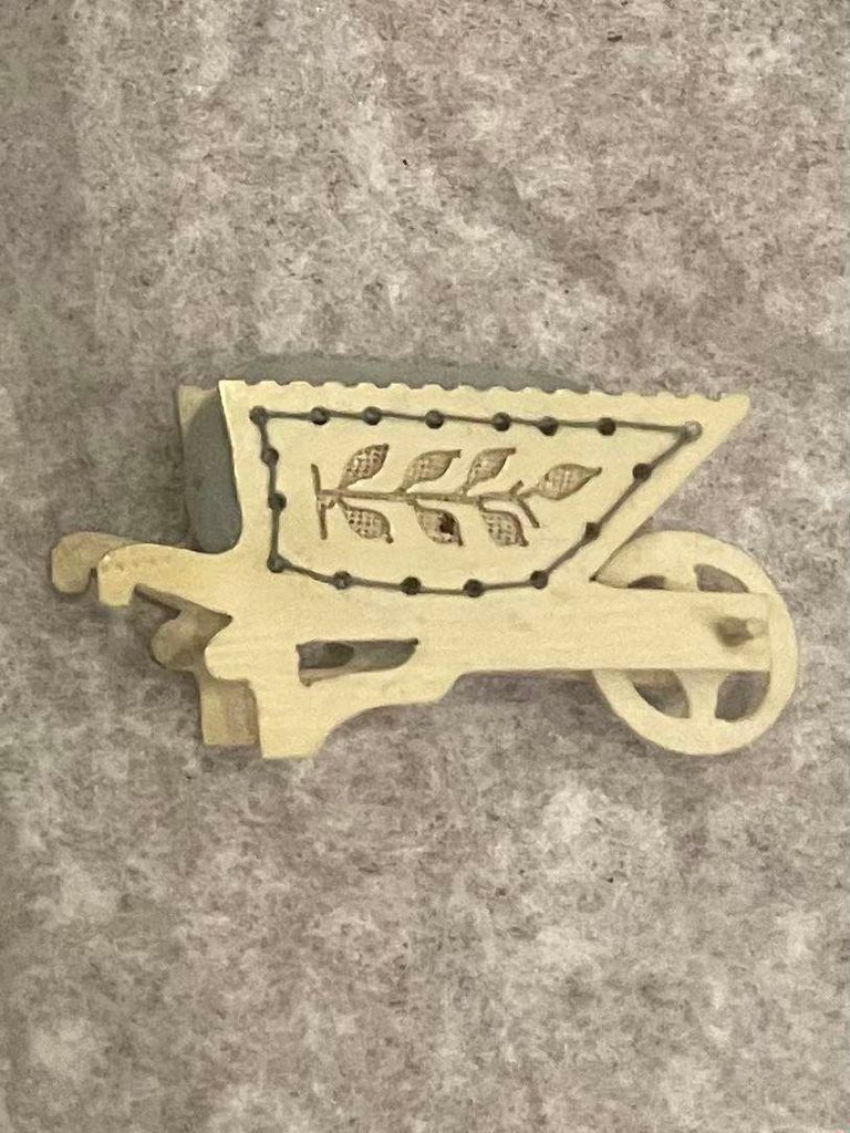          Pincushion, Wheelbarrow picture number 1
   