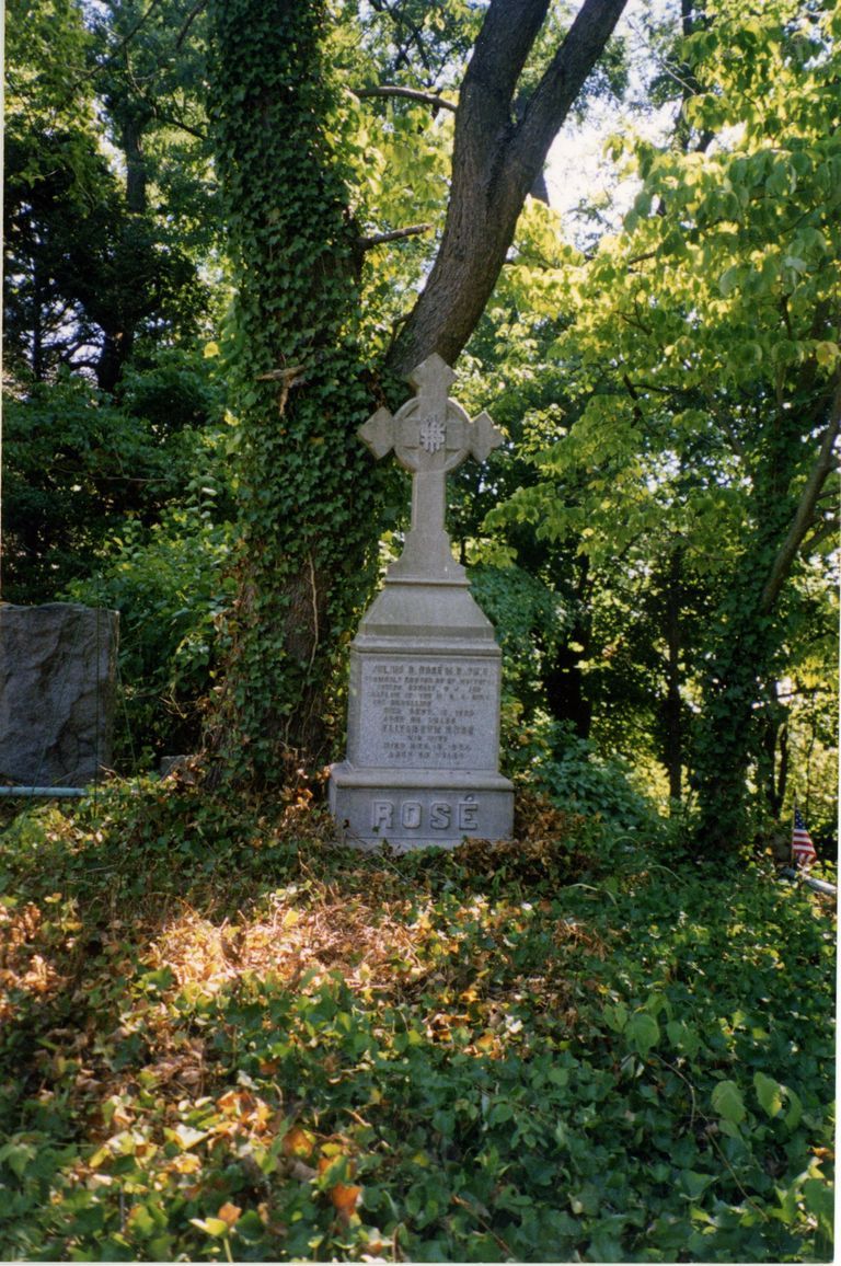         Rosé: Gravestone of Julius David Rosé at St.Stephen's Cemetery, 1999 picture number 1
   