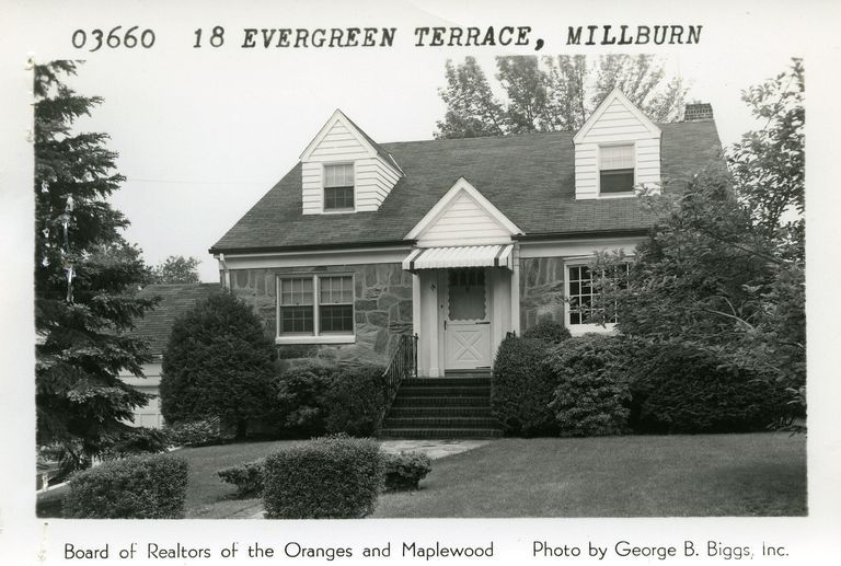          18 Evergreen Terrace, Millburn picture number 1
   