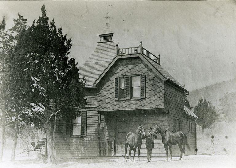          Barn for Home of Herbert Marshall at 49 Chestnut Street.; Photo ID # 30
   