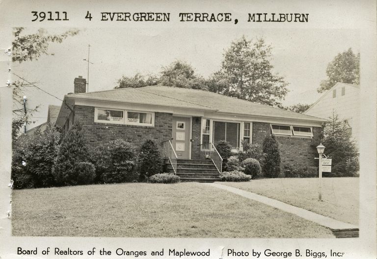          4 Evergreen Terrace, Millburn picture number 1
   