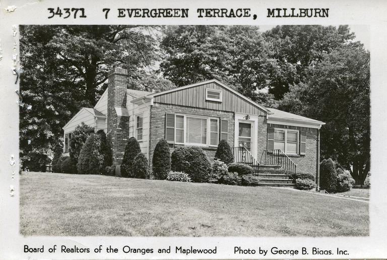          7 Evergreen Terrace, Millburn picture number 1
   