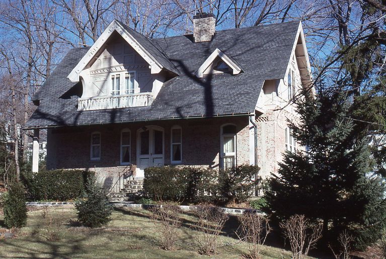          137 Hobart Avenue, Hartshorn House #1, 1979 picture number 1
   