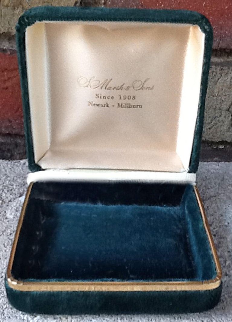          Marsh: S. Marsh & Sons Presentation Box picture number 1
   