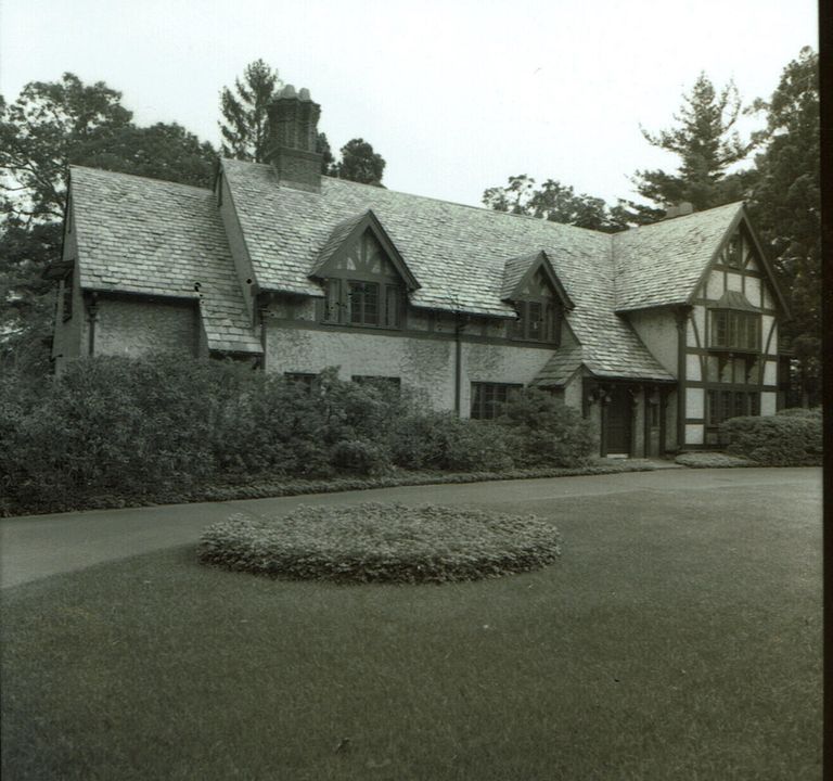          30 Western Drive, 1928 picture number 1
   